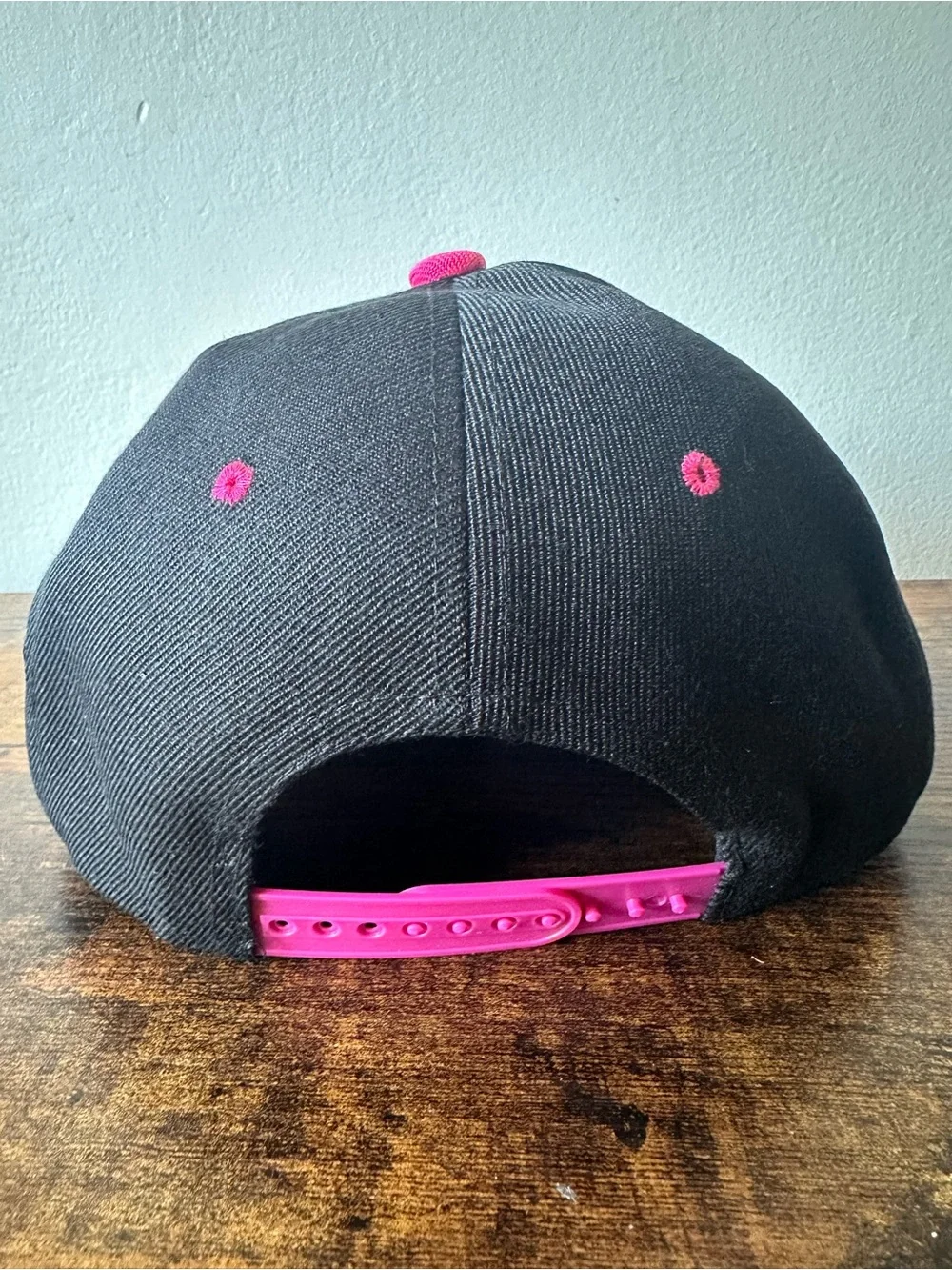 Black & Hot Pink 